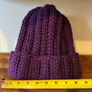Handmade chunky beanie with fold